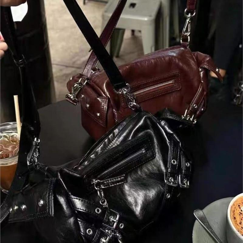Vintage Hot Girl Crossbody Bag Women Studded Punk Shoulder Bag Ladies Durable Leather Large Capacity Cylinder Bowling Bag Y2k