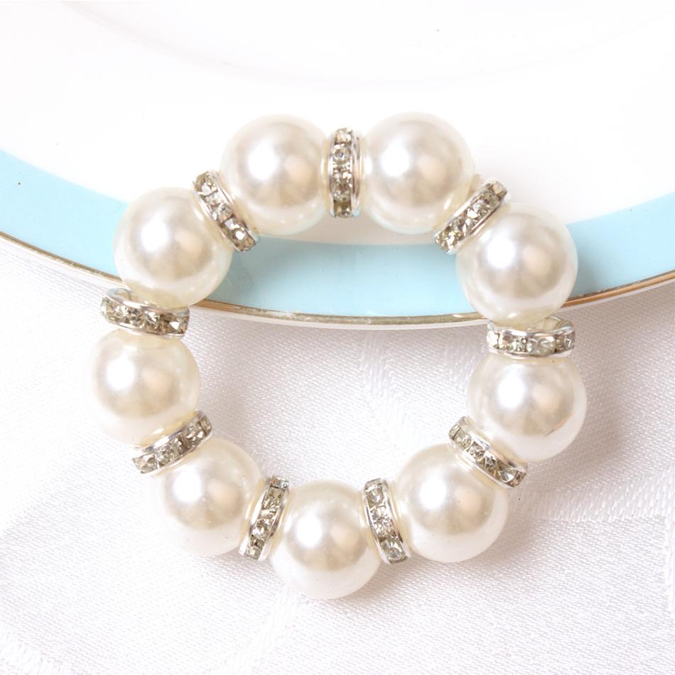 4PCS Pearl Llip Diamond Napkin Rings ,Hand Beaded Napkin Holder for Wedding Birthday Home Dinning Party Table Decor