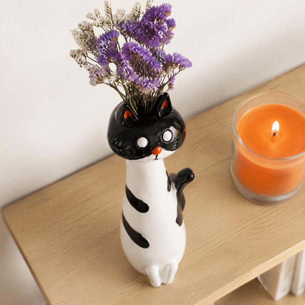 White Color Cat Vase Planter Resin Resin Cat Vase Quirky Flower Vase Decor For Small Flowers