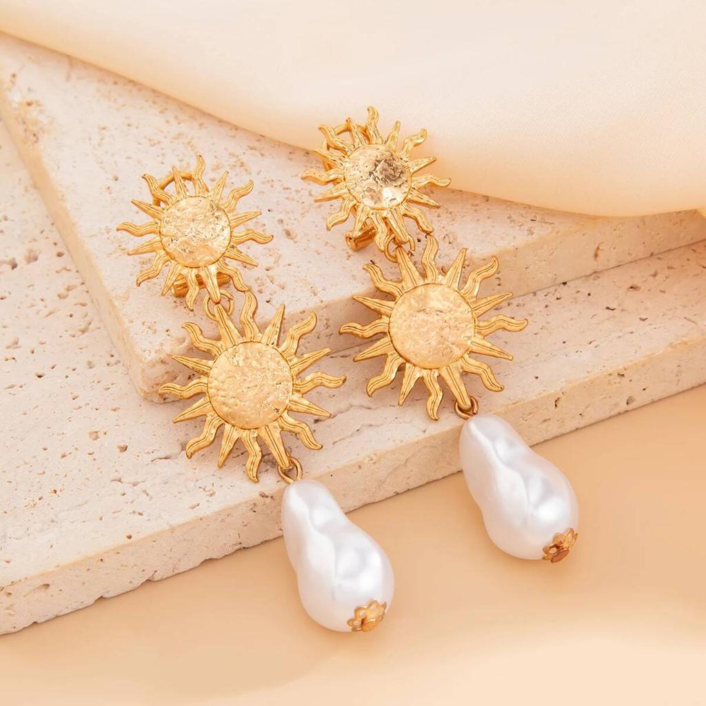 Salircon Vintage Gold Color Sunflower Pendant Earrings for Women  Luxury Imitation Pearl Earring Fashion Party Jewelry Gift