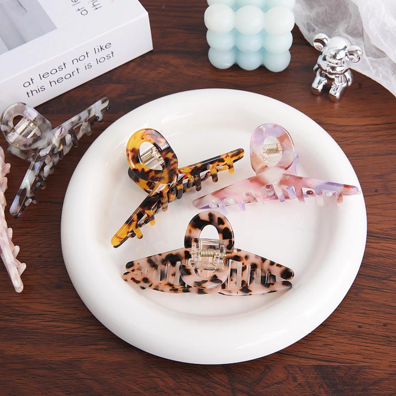 Retro French Mermaid Acetate Shark Hair Clip for Women