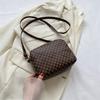 Niche Simple Bag for Women New Trendy Simple Casual Shoulder Bag Fashionable Mother Bag Slanted Small Square Bag