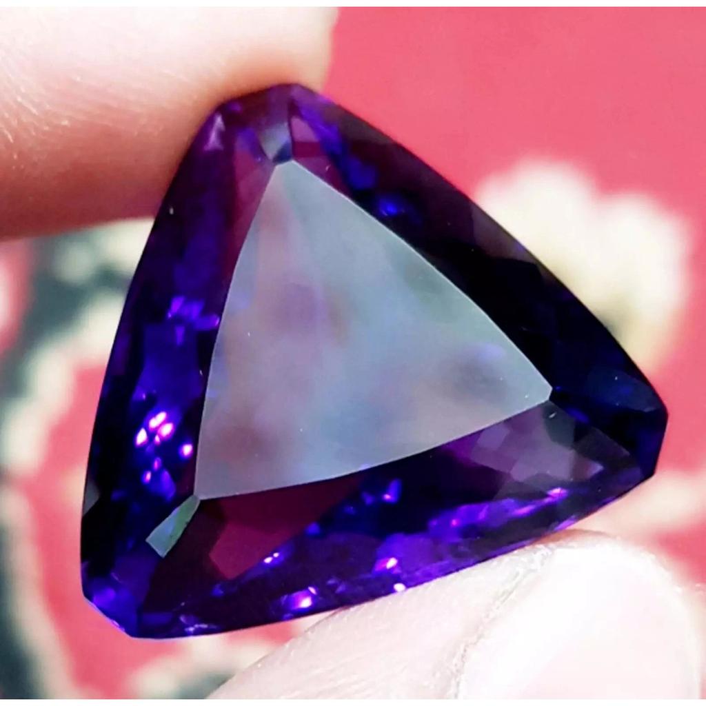 Stunning Wonderful Amethyst Purple Trillion 58-60 Ct Certified Loose Gemstone