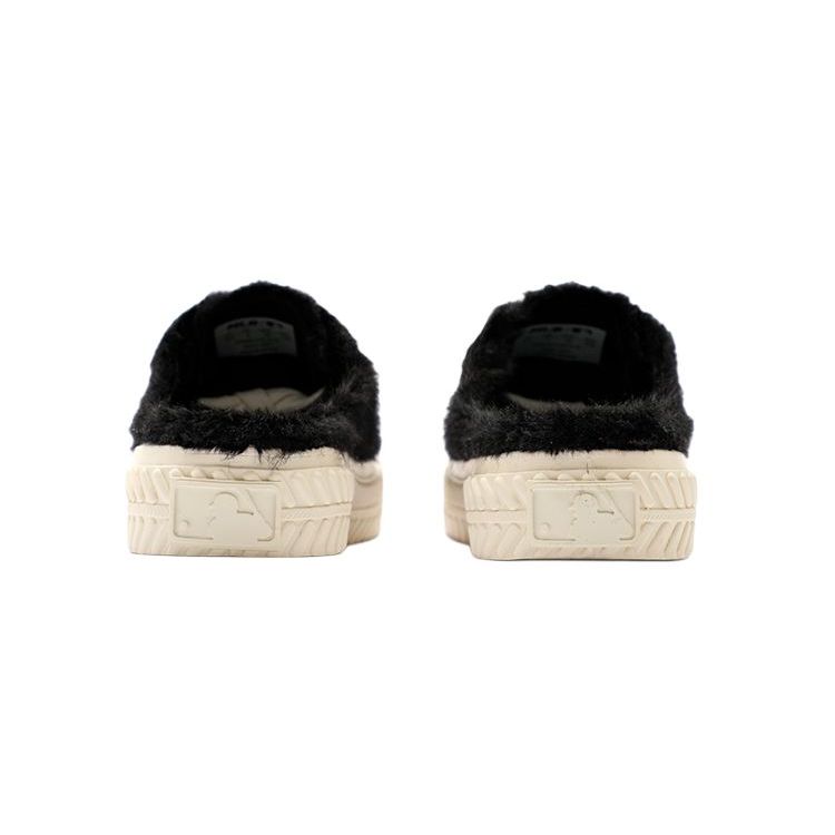 MLB Playball Mule Seahorse Hair Half Slippers Fashion Casual Lightweight Low-Top Sneakers Unisex sneakers Black 3AMUUD316-50BKS