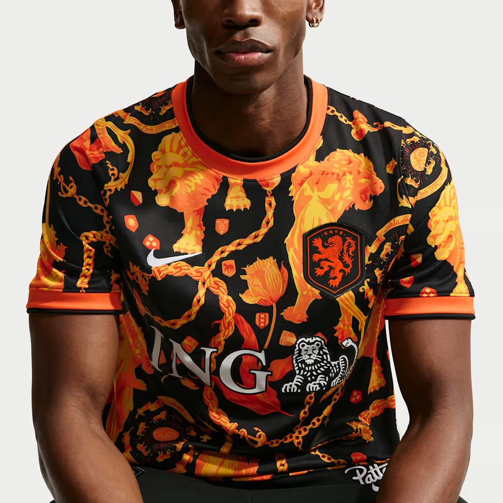Nike Nizozemsko x Patta Academy Pro Tričko s krátkým rukávem Oranžová Pánská trička IH1678-010