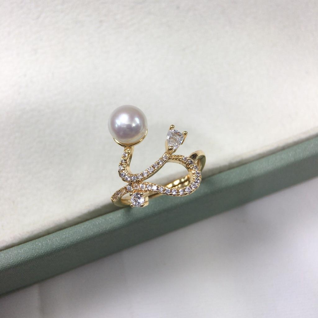 Natural Freshwater Pearl Ring with Micro Inlaid Zircon, Fashionable Line Design, Handmade Pearl Jewelry