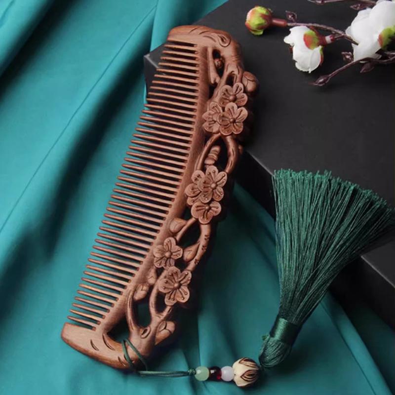 Naturlige sandeltrekammer Massivt tre Utsøkt utskjæring Lotus-kam Antistatisk skjeggkam Håndverk Hårstyling Gave's gave