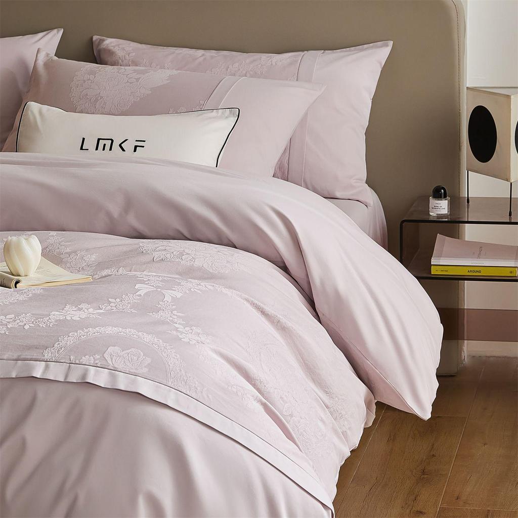 Luxurious 100s All-Cotton Mother-Baby Bedding Set: Warm, Skin-Friendly Jacquard, Four-Piece