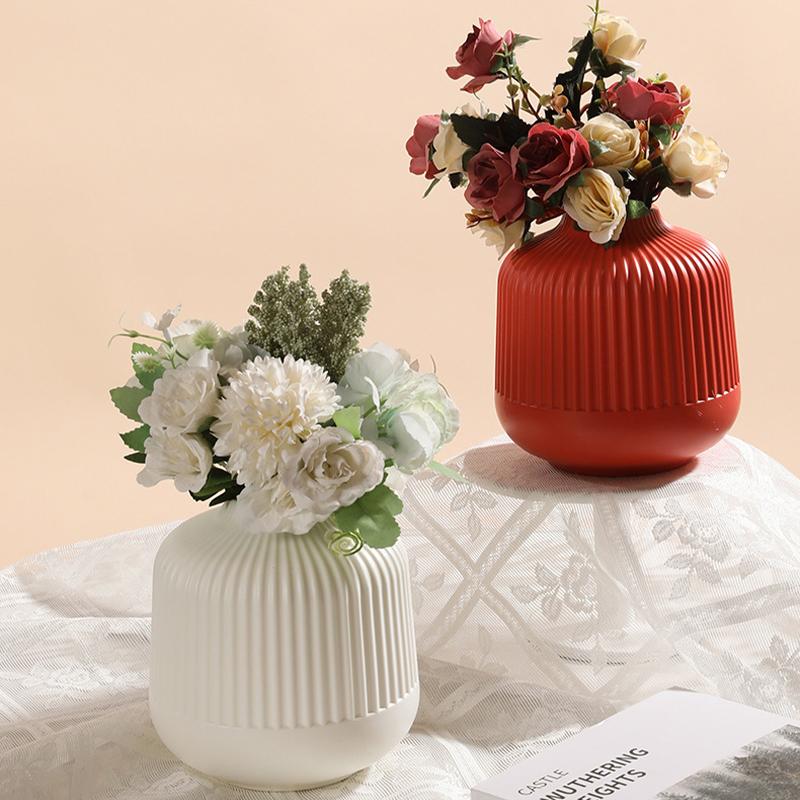 Nordic Creative Vase Home Decor Flower Vases for Home Wet and Dry Planter Desktop Decoration Imitation Ceramic Plastic Vases