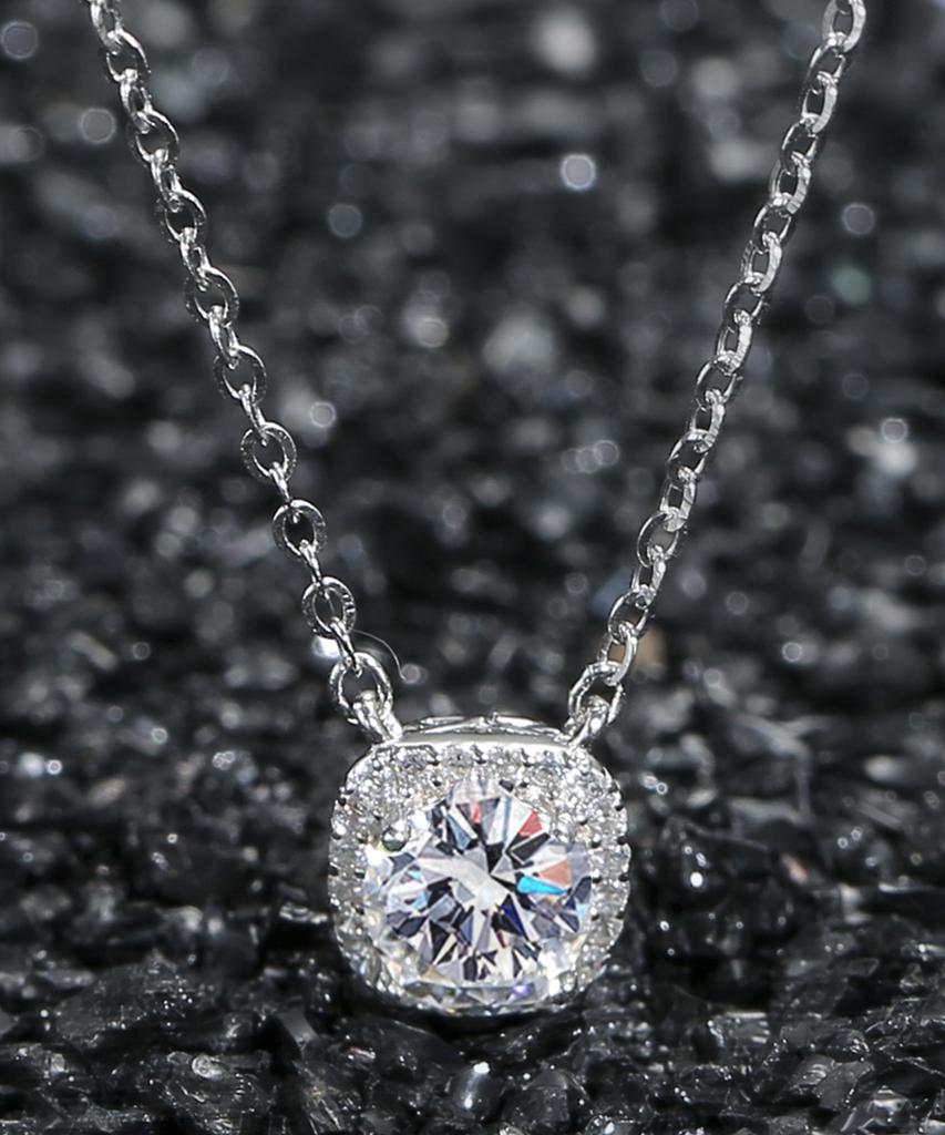 St.Scott London [Silver 925 / Moissanite 0.5 Carat] Ardiel Necklace / Stj-Na1699Wg