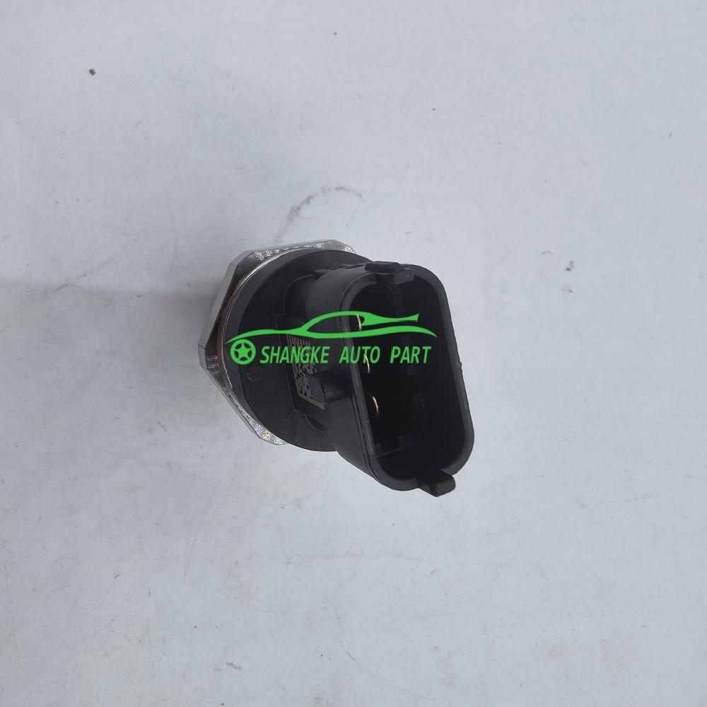Original Fuel Rail Pressure Sensor Common Regulator OEM 0281006325 2T2906051B