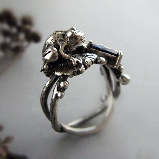 Zhenrong Retro Thai Silver Lotus Frog Ring - European & American Totem Mascot Jewelry for Women
