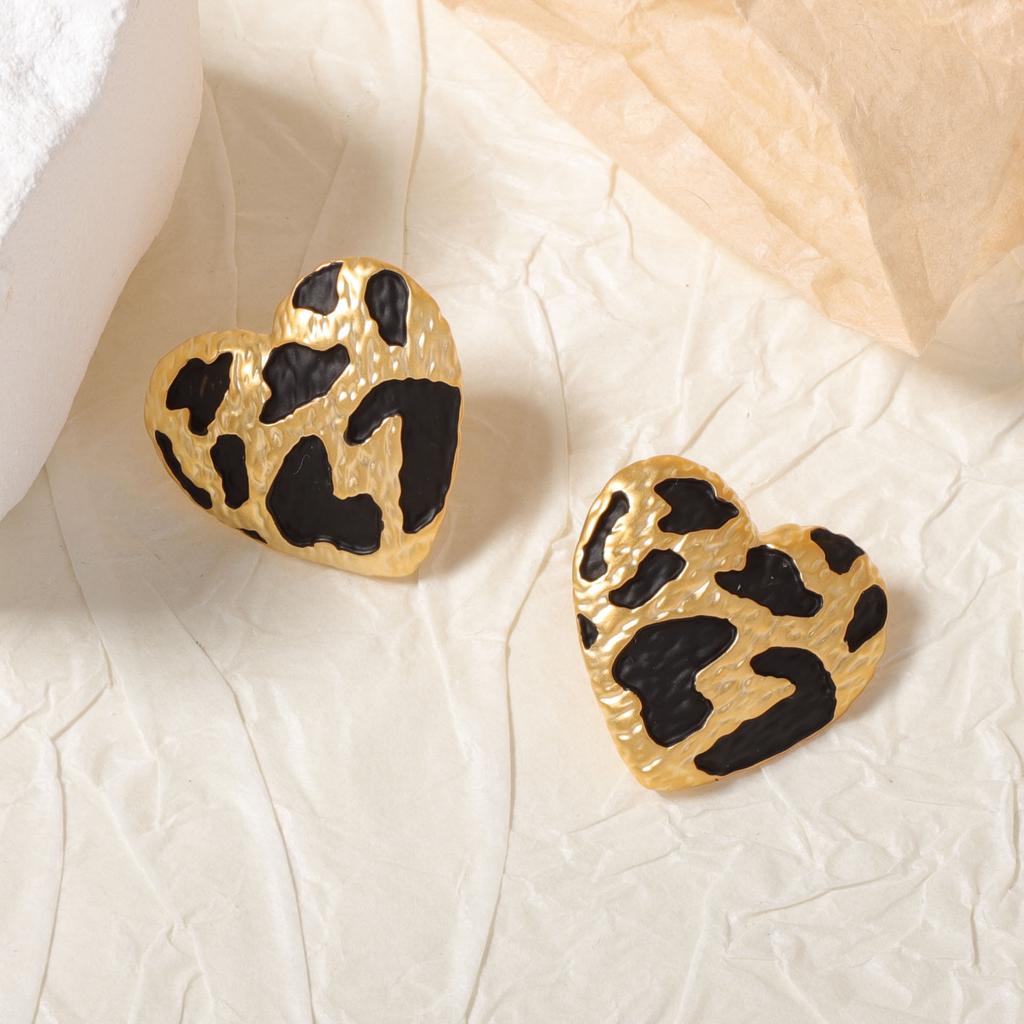 Retro-Design Maillard Herbst- und Winter-Leopardenmuster Legierung Liebe vielseitige Ohrstecker einfach und modisch Temperament