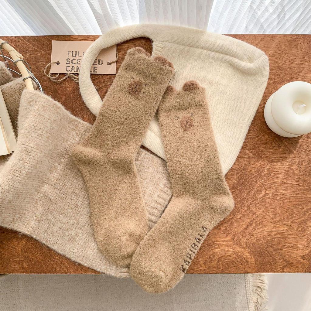 Damen Niedliche Kleine Bär Kaschmir Mid-Calf Socken – Warm, Dick, Kuschelig, Kaffeefarben für Herbst/Winter.