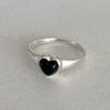 Moire_ Heart Onyx Ring