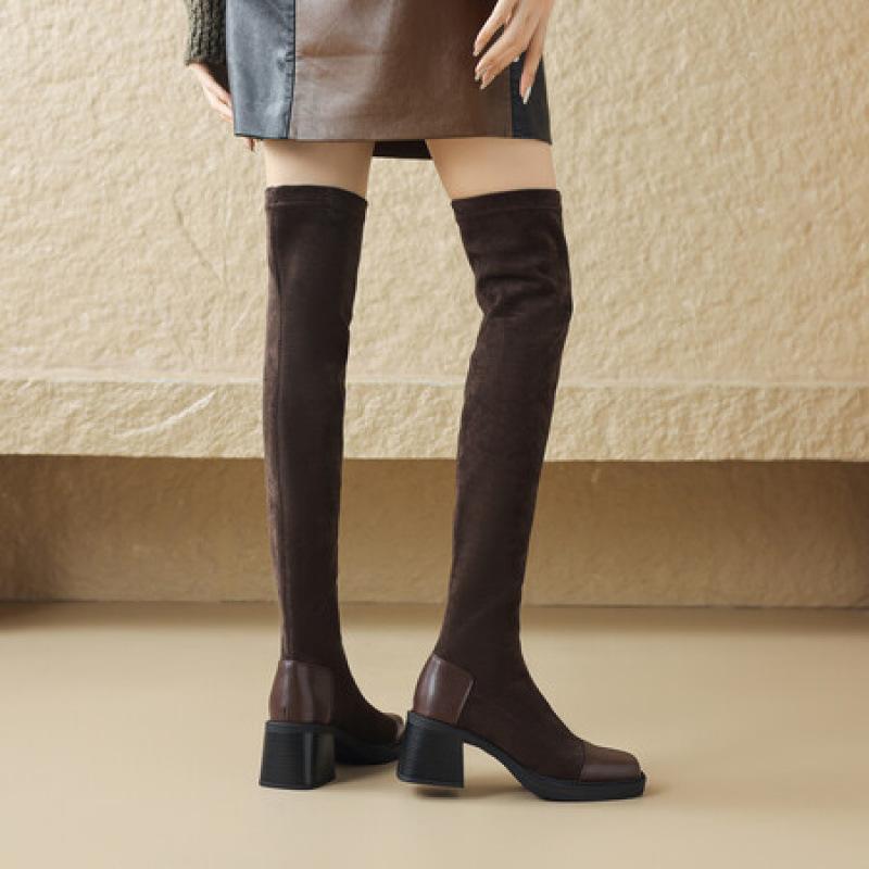 Korean version autumn and winter suede large size knee boots solid color rubber sole non-slip comfortable thick-soled leather boots new Martin b