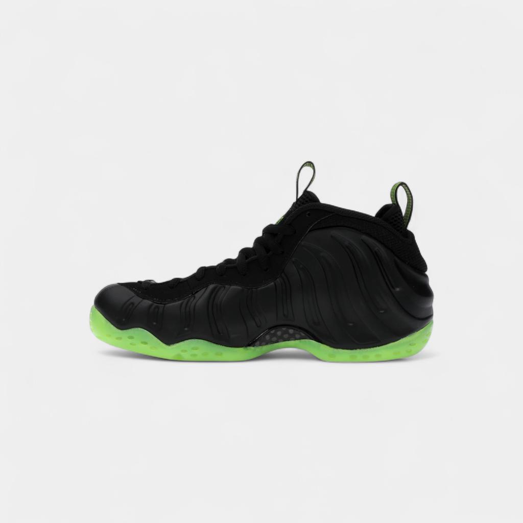 Nike Air Foamposite One Black Volt