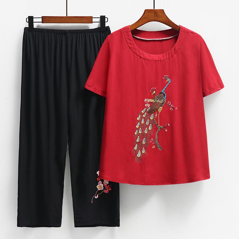 Summer Middle-aged and Elderly Women's Large Size Ethnic Style Embroidery Seven-minute Sleeve T-shirt Suit Mother Fashionable Tops