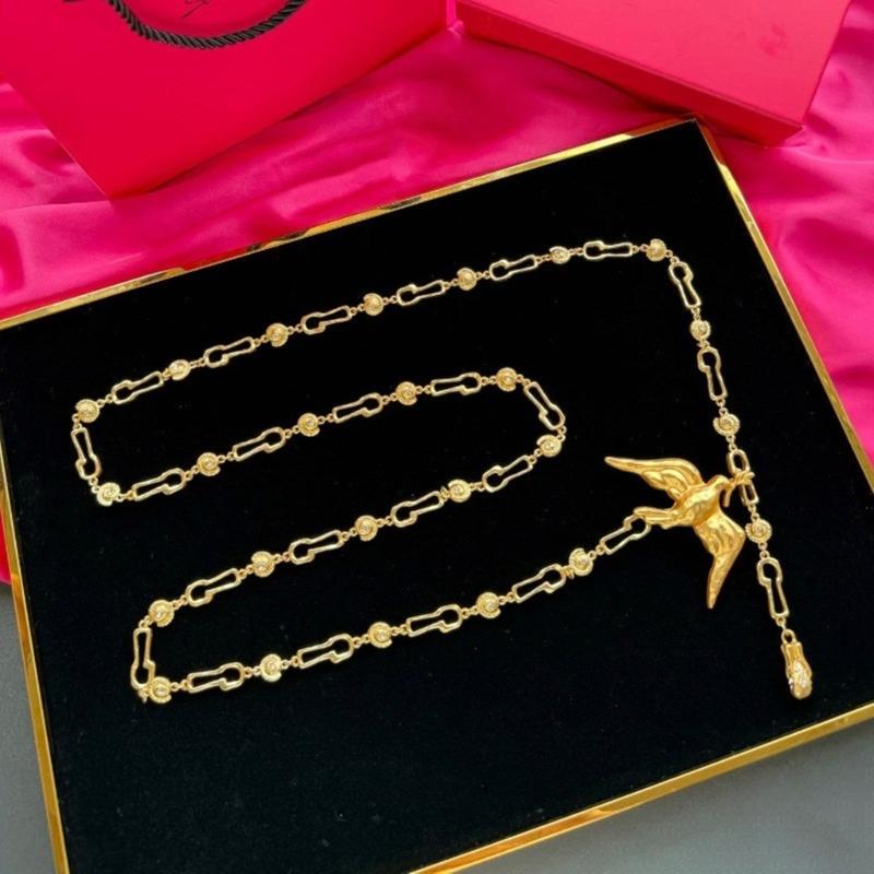 Elegant Gold Plated Peace Bird Charm Sweater Chain 80cm Length Retro Long Necklace Jewelry For Layering Outfits