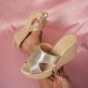 Women's Wedge Heeled Slippers Fashion Thick-bottom Open-toed Slippers 8cm Platform Sandal Designer Women's Slippers Mules Shoes