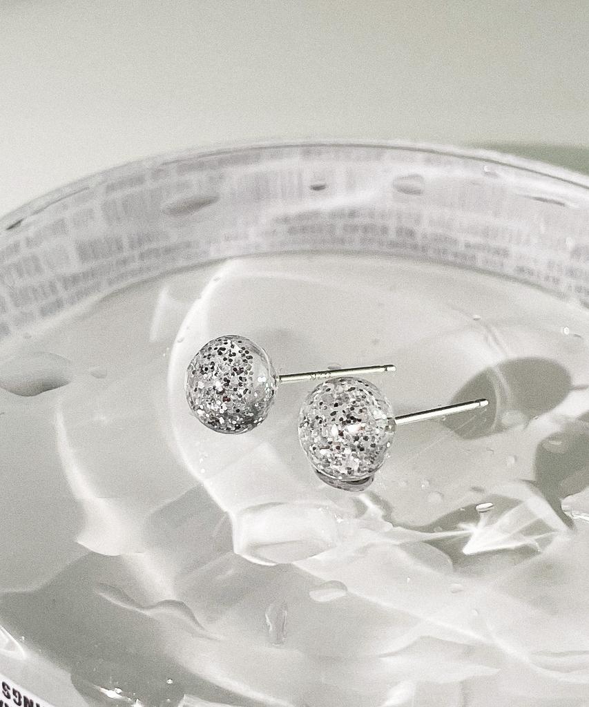 Ourthings Snowball Earrings