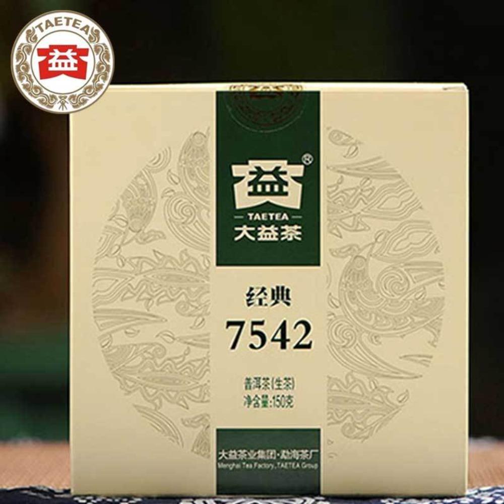 150g TAETEA 7542 Syrový koláč Puer Dayi Menghai Sheng Pu-erh