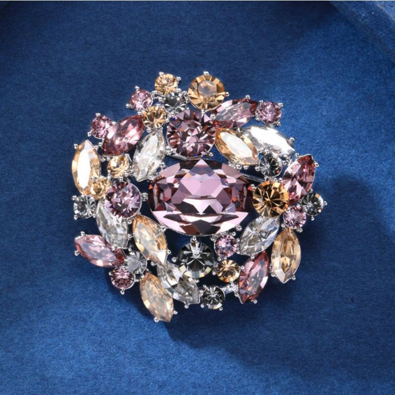 Exquisite Brooch, High-end Women's Luxurious Temperament, Crystal Corsage, Niche Design Sense Brooch