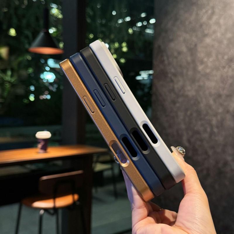 RIMOWA Style Aluminum Phone Case IPhone 17 Pro Max 16 15