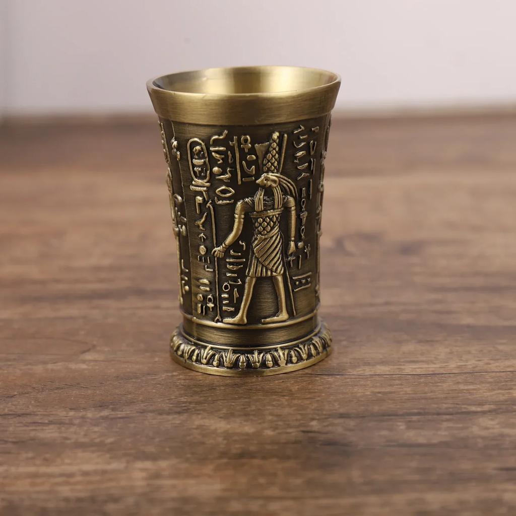 30ml Ägypten Mythos Retro Metallbecher Bronze 3D Relief Likör Spirituosen Kleiner Kelch Haushalt Kleine Größe Persönlichkeit Cocktailbecher