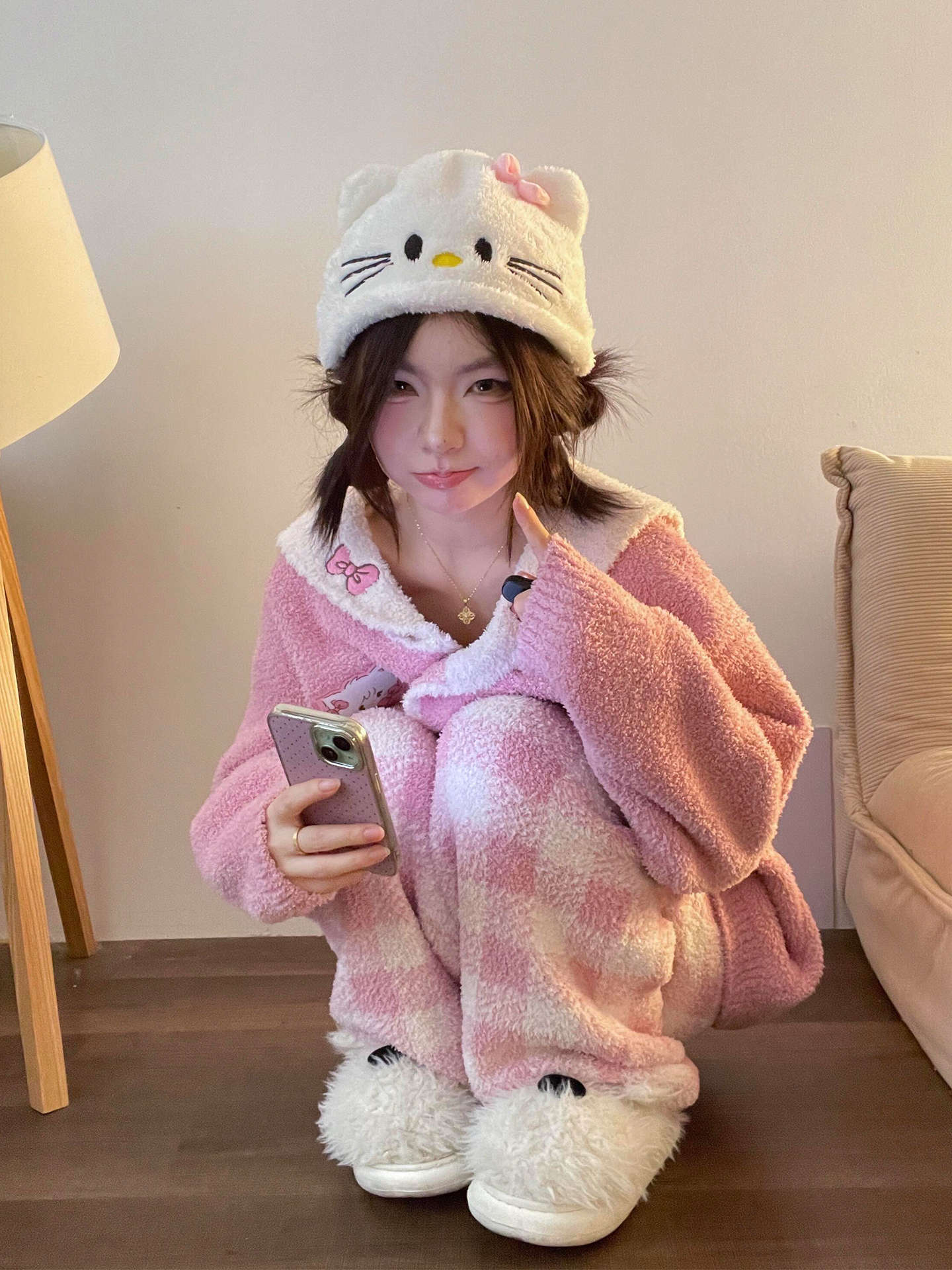 Pink HelloKitty Printed Bow Knitted Half Velvet Pajamas Women s Autumn and Winter Warm Homewear Spot M