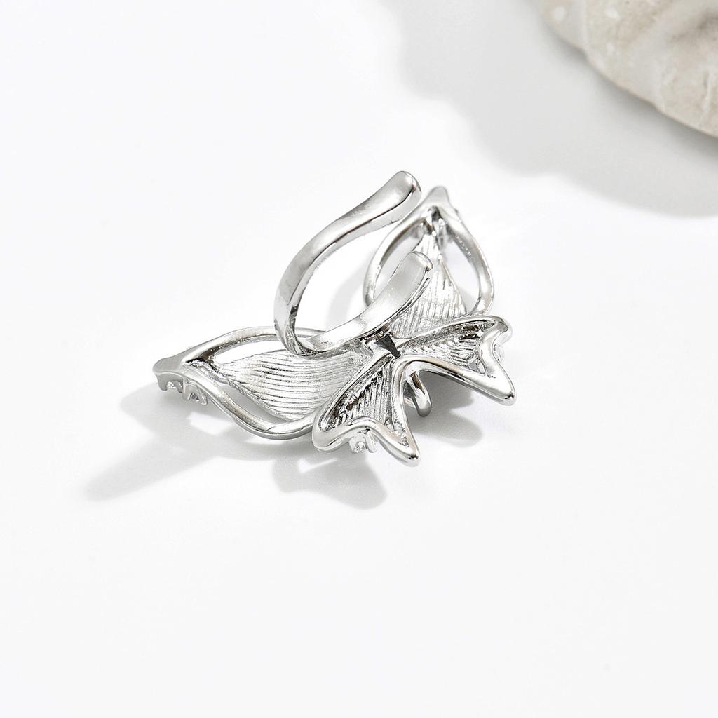 Butterfly Elf Personality, Sweet and Cool Without Ear Holes, Ear Bone Clip Temperament, Niche and Cold Style, High-end Feeling, Ear Clip Earrings