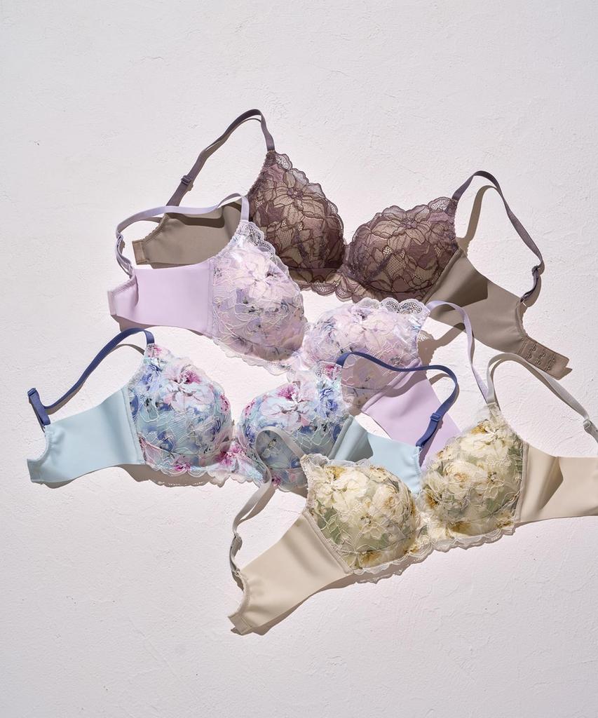 Wacoal SUHADA ONE Wireless Fuller and a Slimming Silhouette DR Women's Bra, Cleavage-Enhancing, Décolleté, (BXB411, C70)