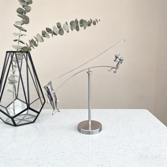 Fisherman Balancing Sculpture Artistic Fisherman Figurine Kinetic Art Physics Balance Metal Fisherman Desk Toy Desktop Decoration