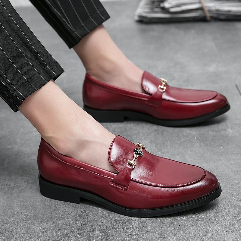 2025 Men's Plus Size Casual Leather Brogue Shoes - Thick-Soled, Slip-On, Pointed Toe