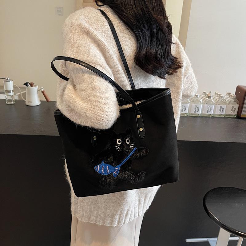 

Дорожная сумка-тоут для женщин, большая вместимость, модный уличный рюкзак, нишевый легкий рюкзак для путешествий 36*10*25 чёрный