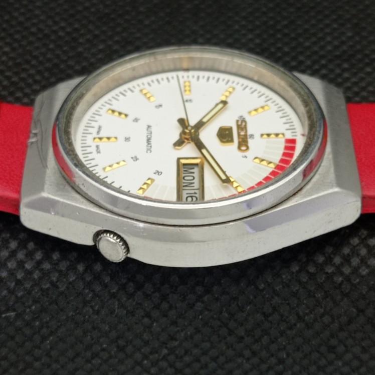 USED VINTAGE SEIKO 5 AUTOMATIC 6309A JAPAN MENS D/D WHITE WATCH 608g-a316322-2 SKU608g-a316322