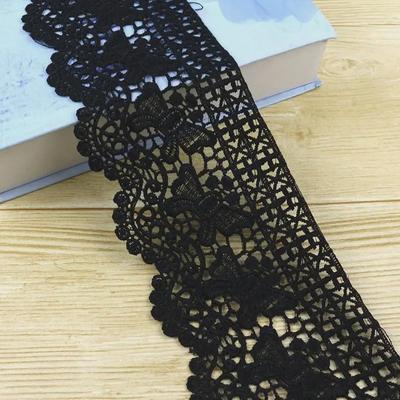 Tjock vattenlöslig broderad spetskant på kjol - DIY dekorativt tygtillbehör