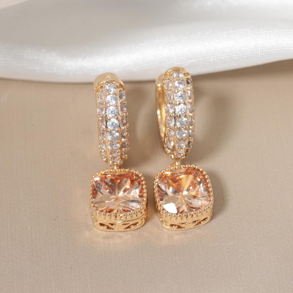 

Luxury Square Zirconia Dangle Earrings for Women Golden Earring Jewelry Wedding Party Accessories золотой