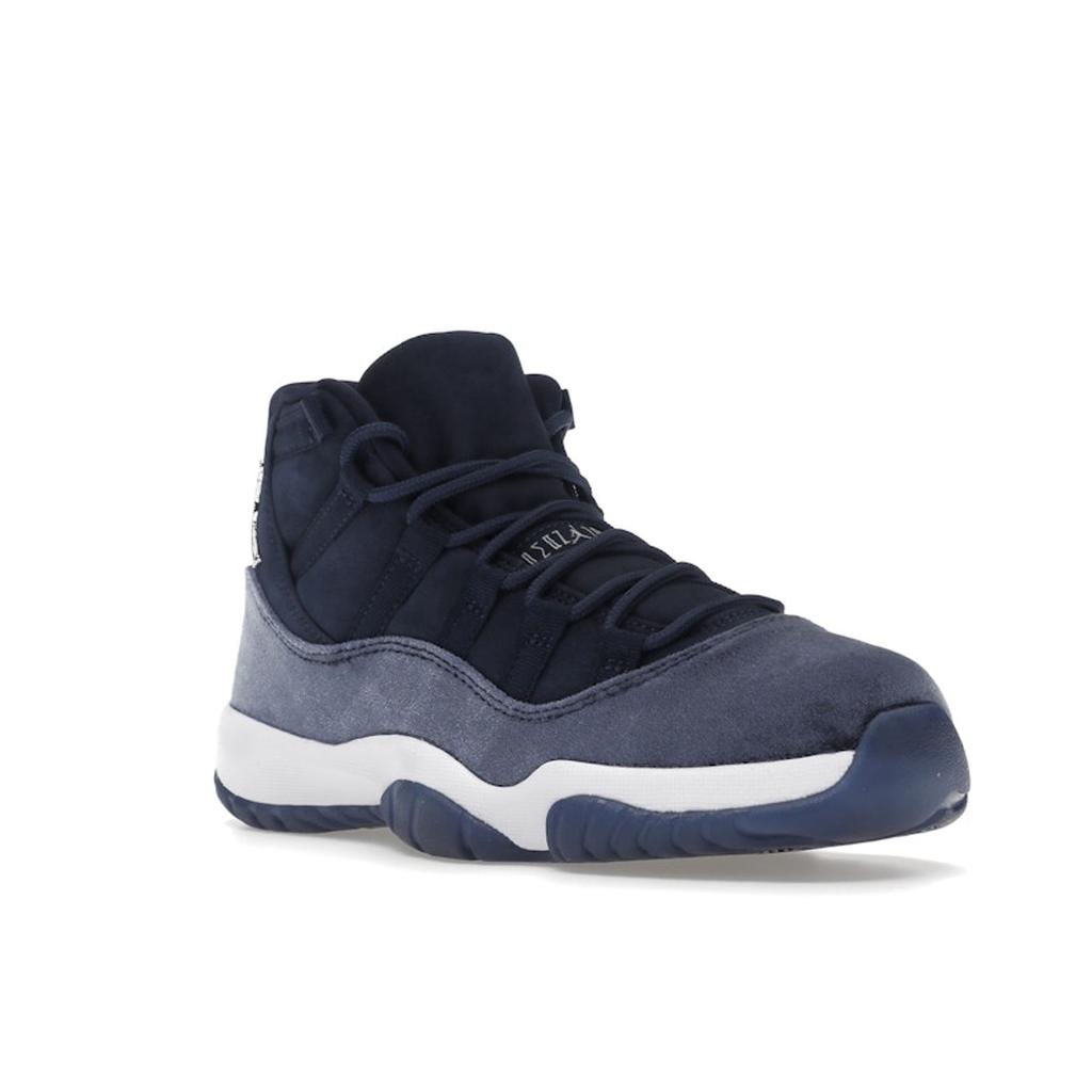 Air Jordan 11 Retro Midnight Navy Velvet Women Sneakers Blue Metallic-Silver White AR0715-441