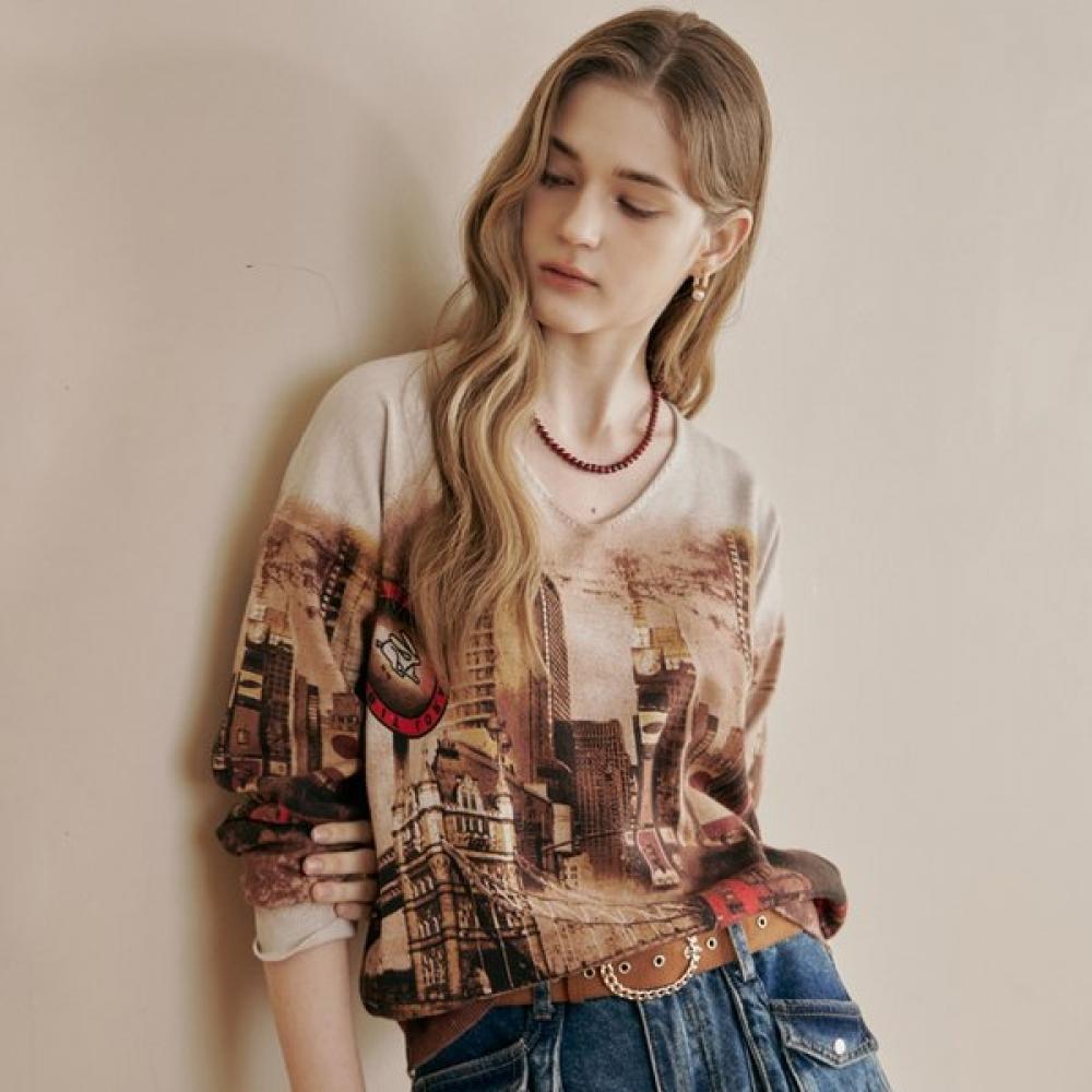 Maxza City Illustration Print V Neck Knit beige/FREE