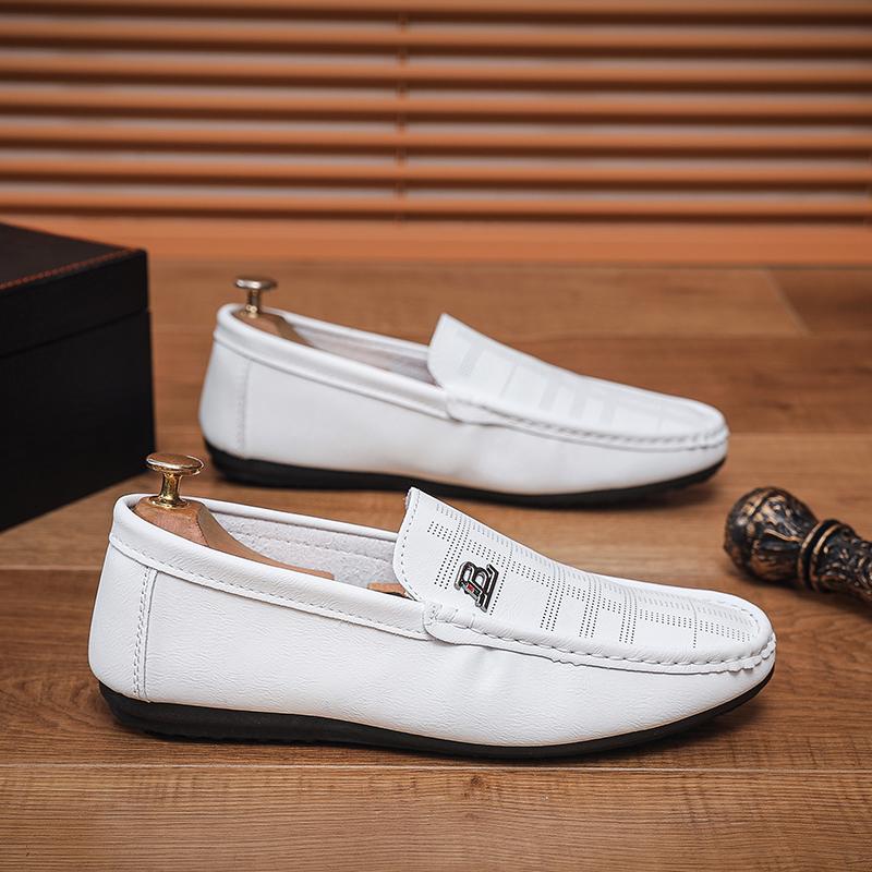 Ekte skinn Herre Fritidssko Luksusmerke Herre Loafers Mokkasiner Pustende Slip on italienske kjøresko Chaussure Homme