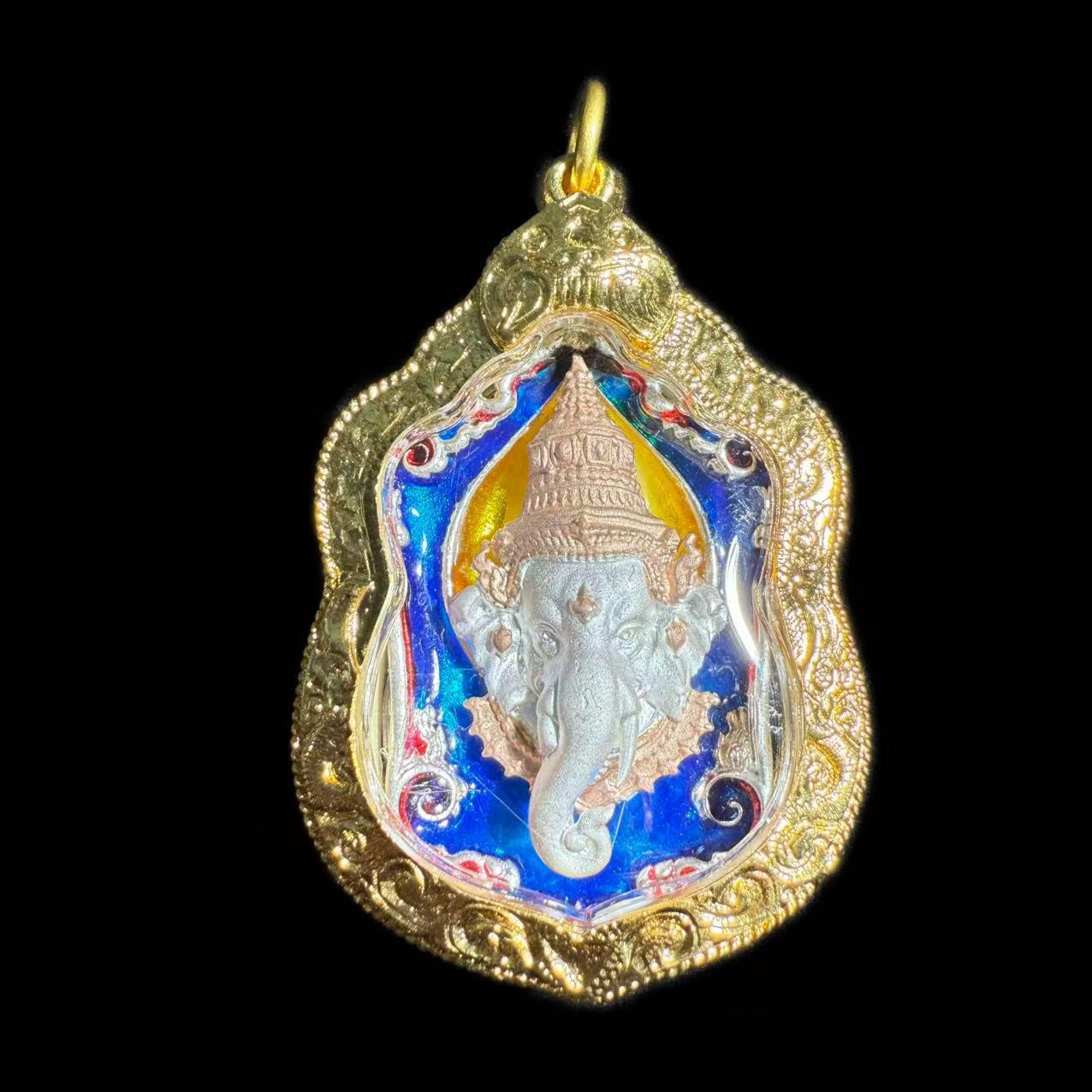

2563 Grand Ceremony Elephant Statue - Authentic Thailand Buddhist Temple