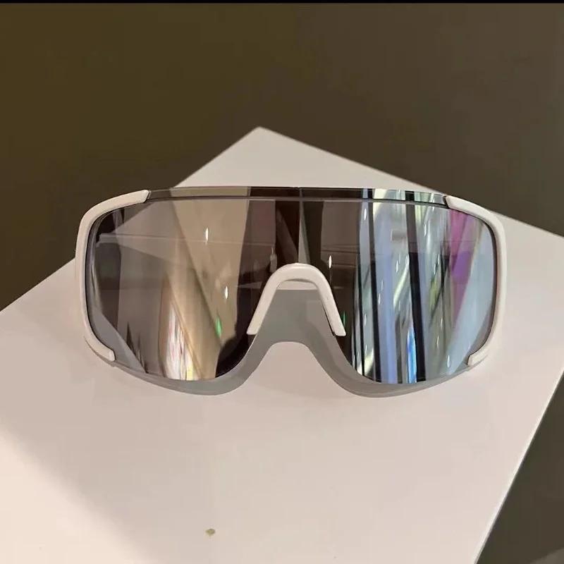 Outdoor Cycling Sunglasses for Men WomenAviator Lenses UV Resistant Windproof Eyeglasses Skiing and Mountaineering Eye Protector