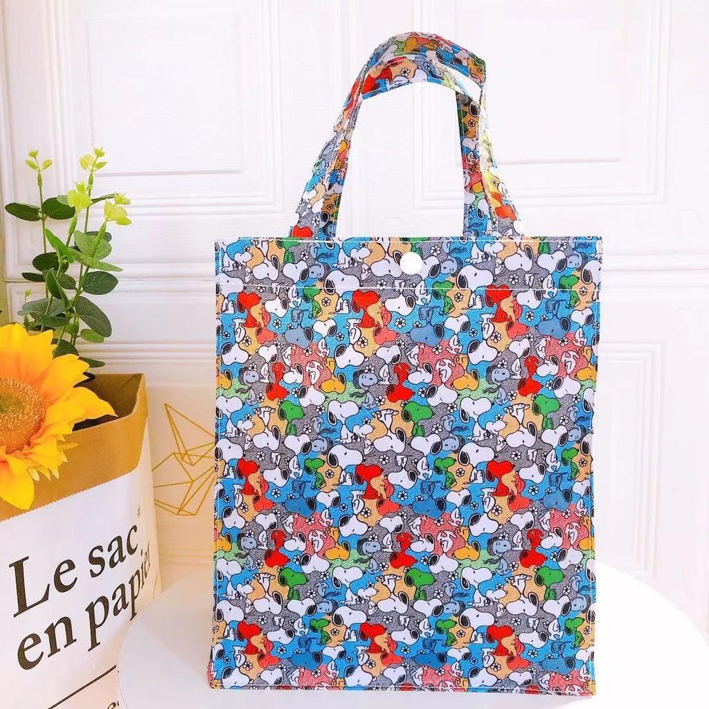 Pokonyan Chan Shin Cartoon Lunch Box Bag With Multipurpose Storage For Use Daily