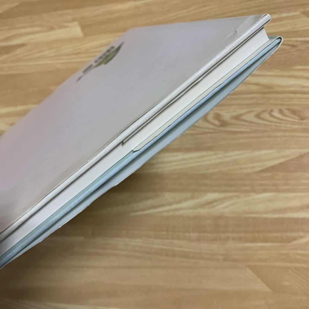 [USED] Alice in Wonderland Alice in Wonderland English book