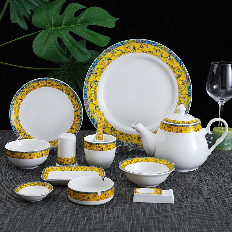 Elegant Chinese Ceramic Dinnerware Set