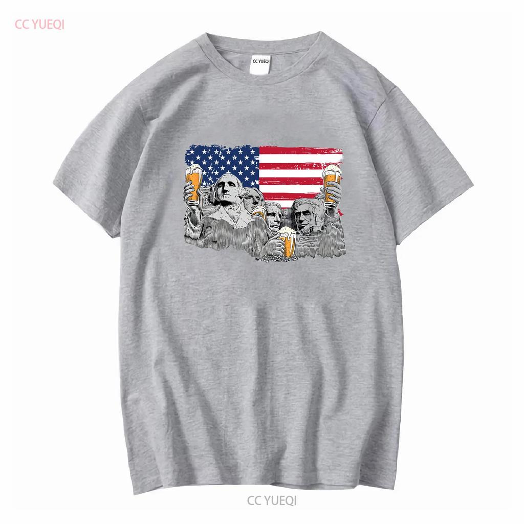 Mount Rushmore Präsidenten Bier trinken T-Shirt Amerika USA Flagge South Dakota Denkmal Patriotischer Trinker 4. Juli Vintage
