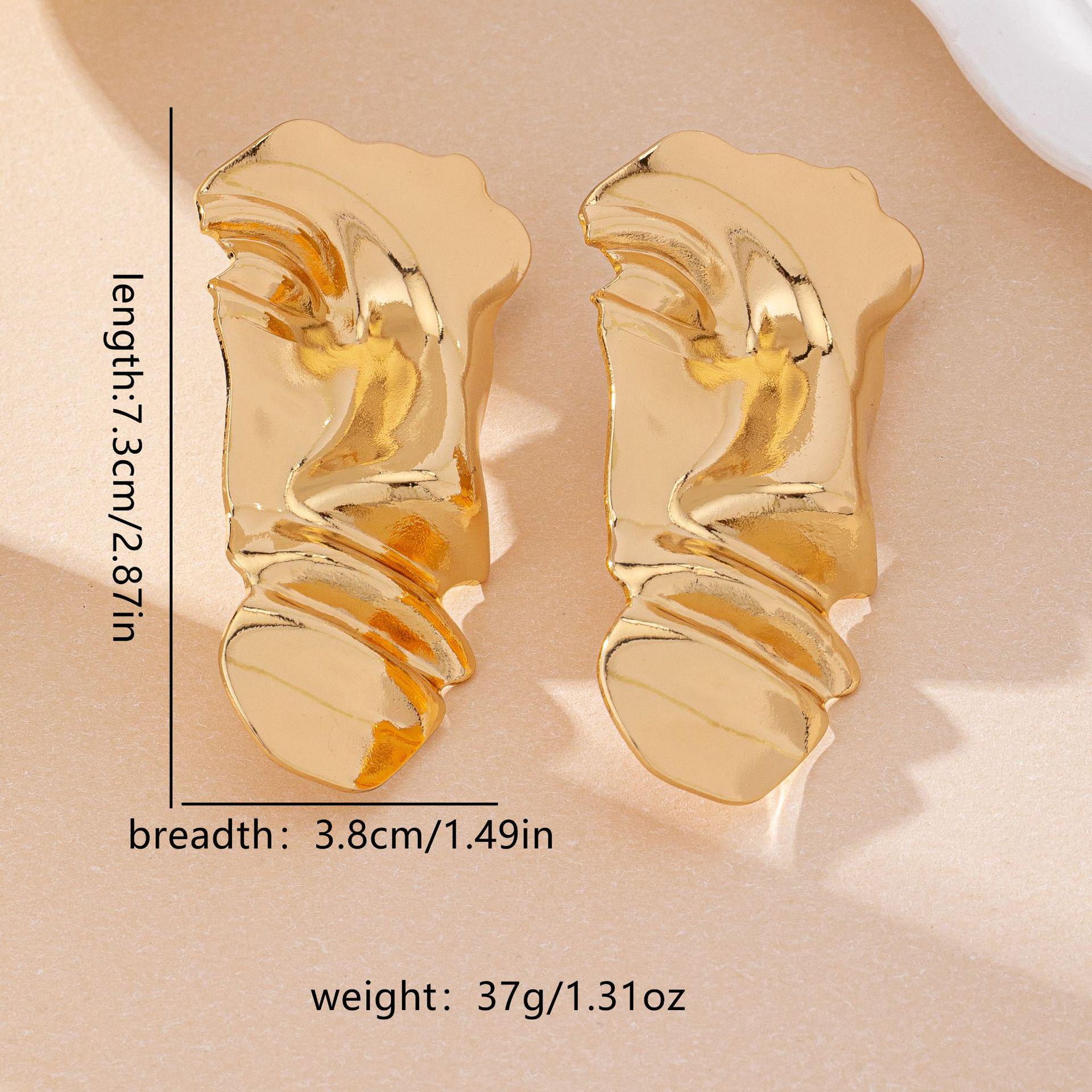 

Креативные серьги-полумаски для трансграничной торговли: Уникальные женские серьги-гвоздики, выражающие индивидуальность