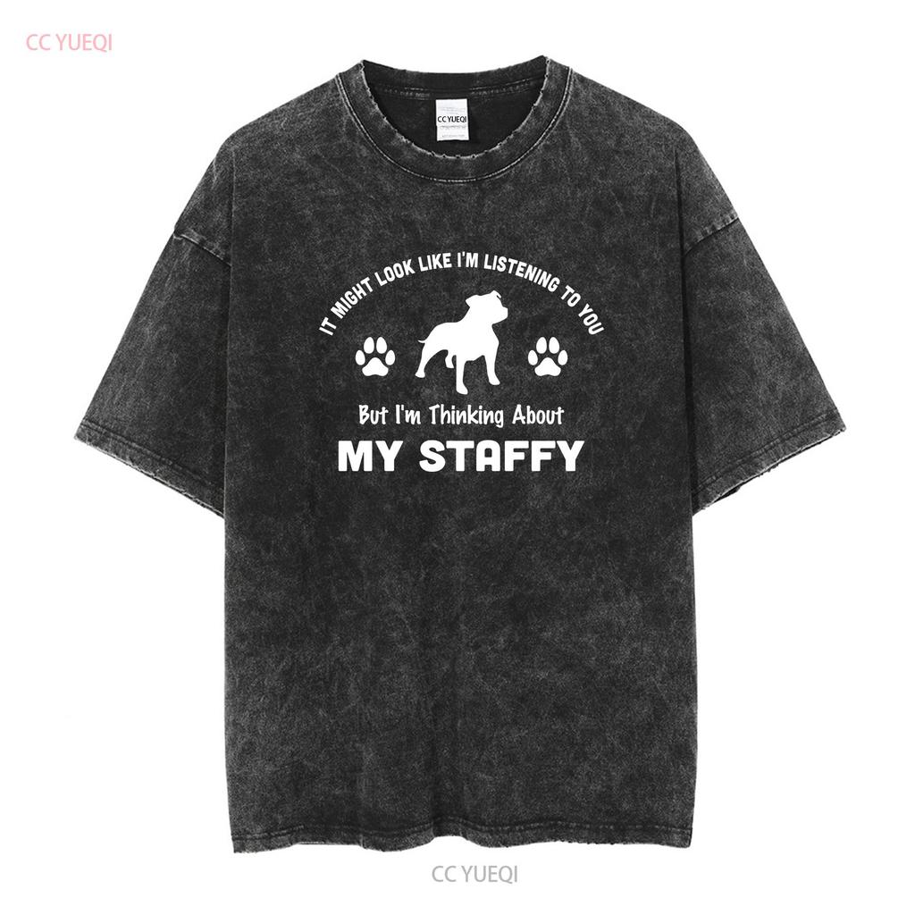 Vypadá to, že poslouchám Přemýšlím o svém Staffym Tričko Psí Táta Majitelův Vtipný Staffordshire Bull Terier vintage Vyprané