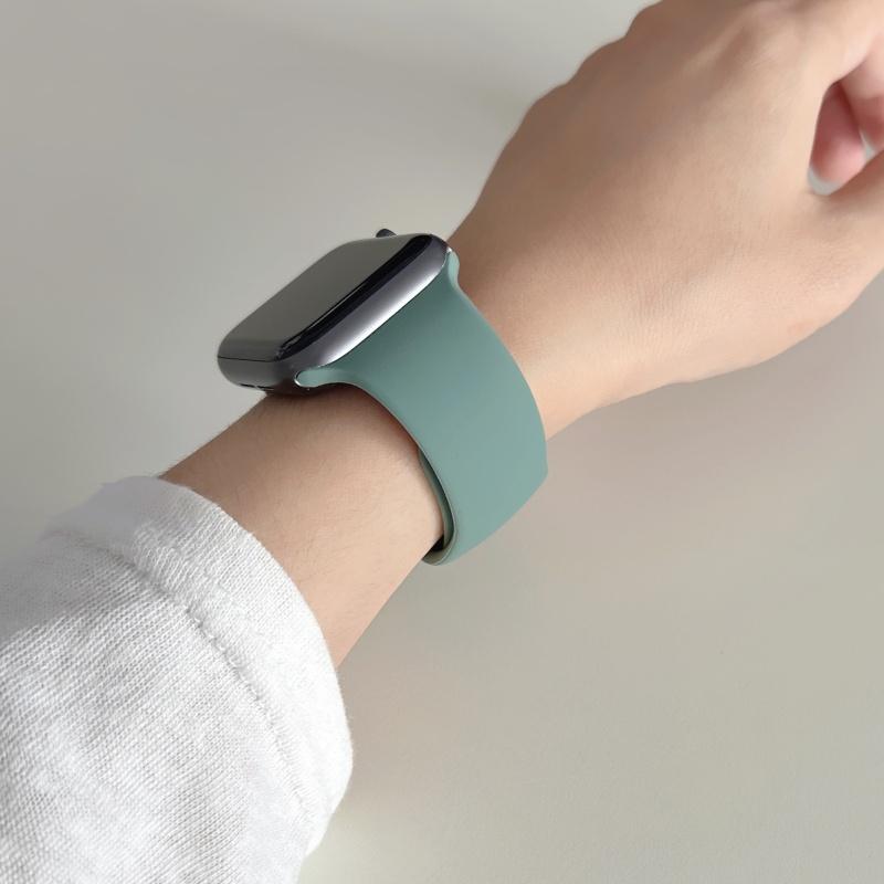 Straps For Watch 10 46 Mm 49mm 44 Mm 45mm 40mm 42mm 41mm 38mm Sport Bracelet iWatch Series 9 8 7 SE Ultra 2 Silicone Band